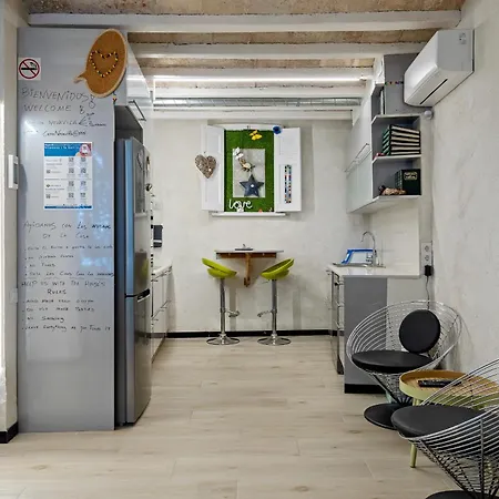 Hauzify I Novavila Centre Homestay
