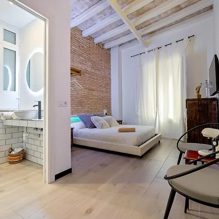 Homestay Hauzify I Novavila Centre *