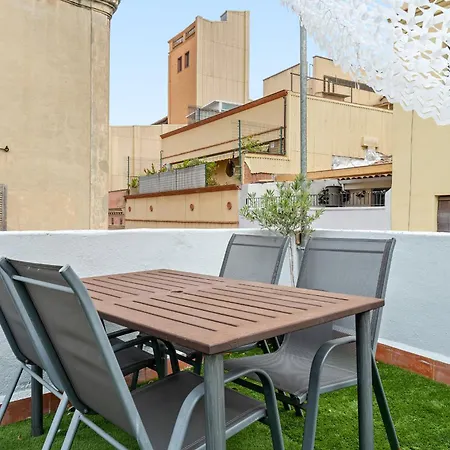 Hauzify I Novavila Centre Homestay *