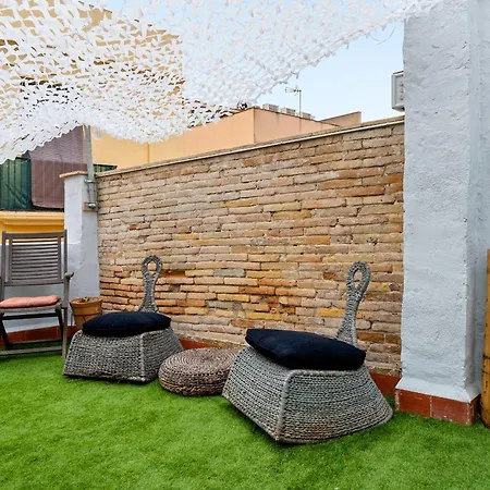 Hauzify I Novavila Centre Homestay