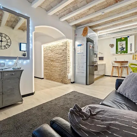 Habitación en casa particular Hauzify I Novavila Centre Vilanova i la Geltrú